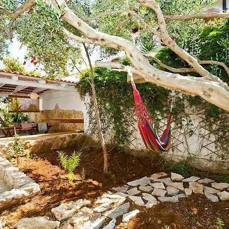 Katia * Hvar Town
